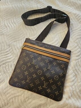 Louis Vuitton Monogram Canvas Messenger Bag in Brown and Tan